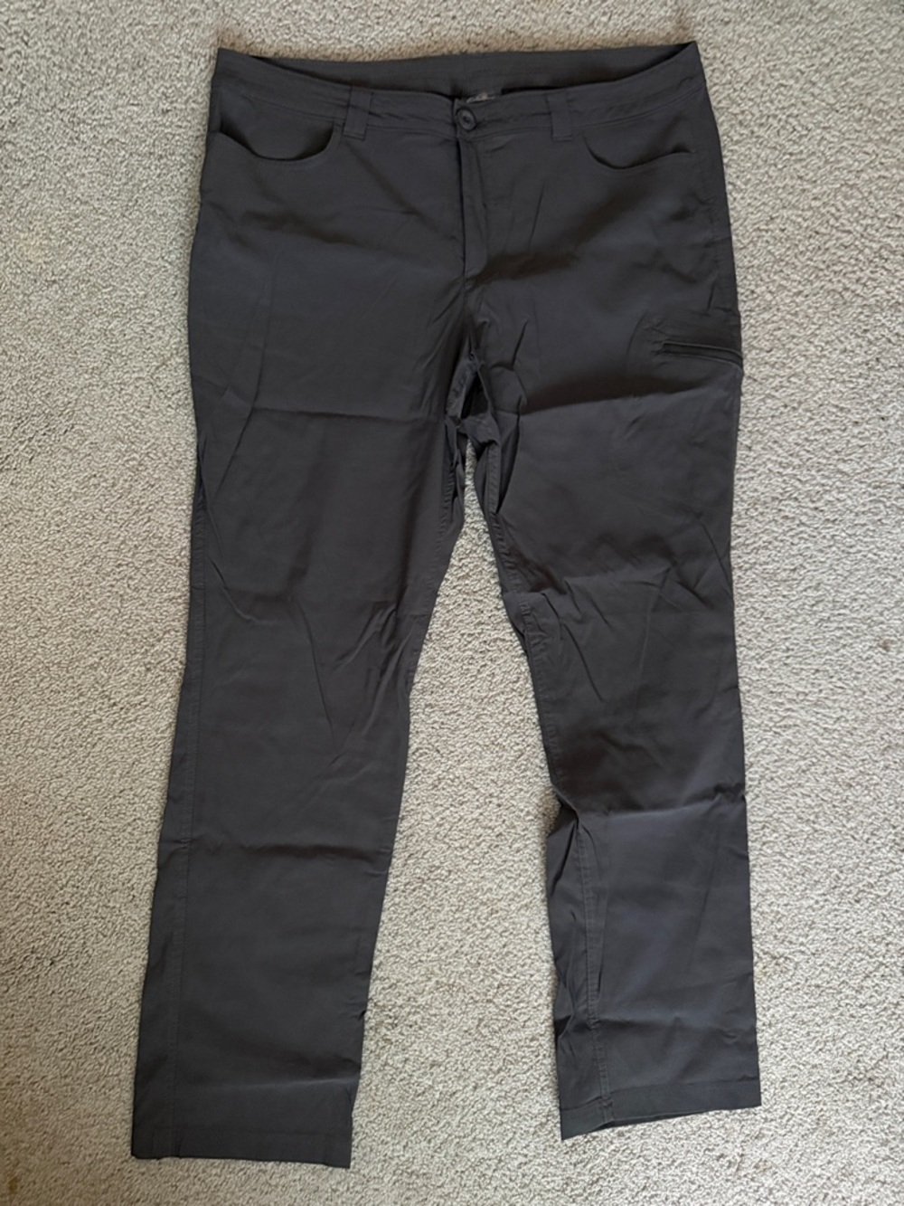 Eddie Bauer Women’s Quick‑Dry Hiking Pants – Size 16